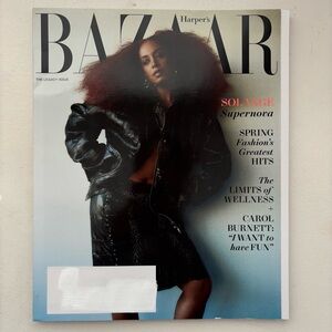 7 issues of Harper's Bazaar magazine